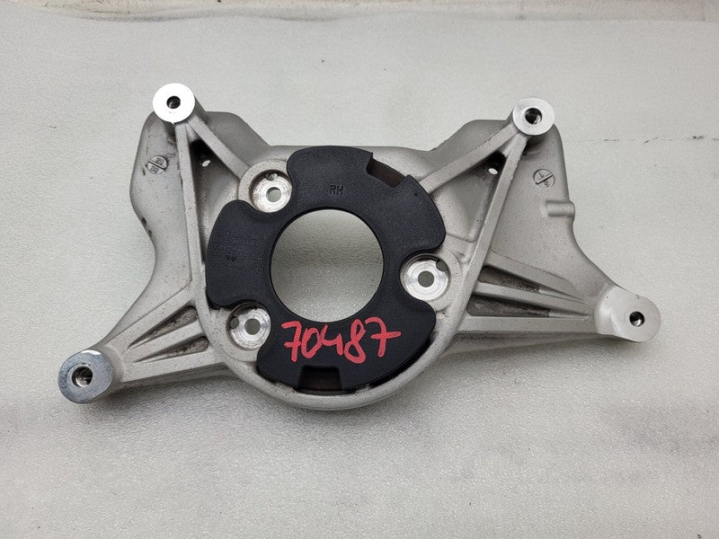 104403600B ⭕ 2017-2023 Tesla Model 3 M3 Front Right Upper Strut Mount Bracket 1044376-00-D