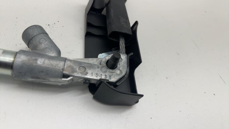 100526500B ⭕12-20 Tesla Model S Front Right Lap Pretensioner 16-20 Tesla Model X Front Left
