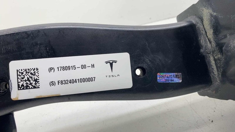 ⭕ 2024-2025 Tesla Cybertruck Rear Trailer Hitch Tow Bar Receiver 17809
