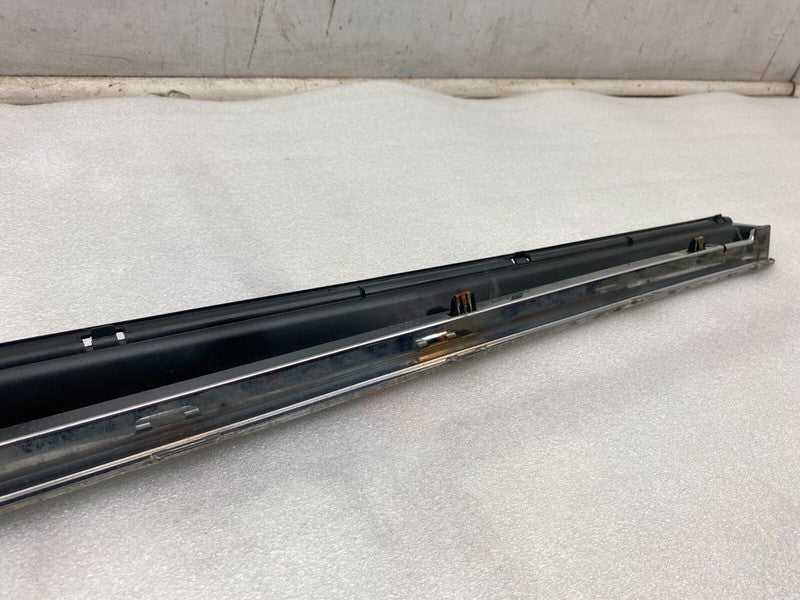 101221500C ⭕ 12-25 Model S Driver Side Rocker Panel Scuff Plate Molding Left 1012215-00-C