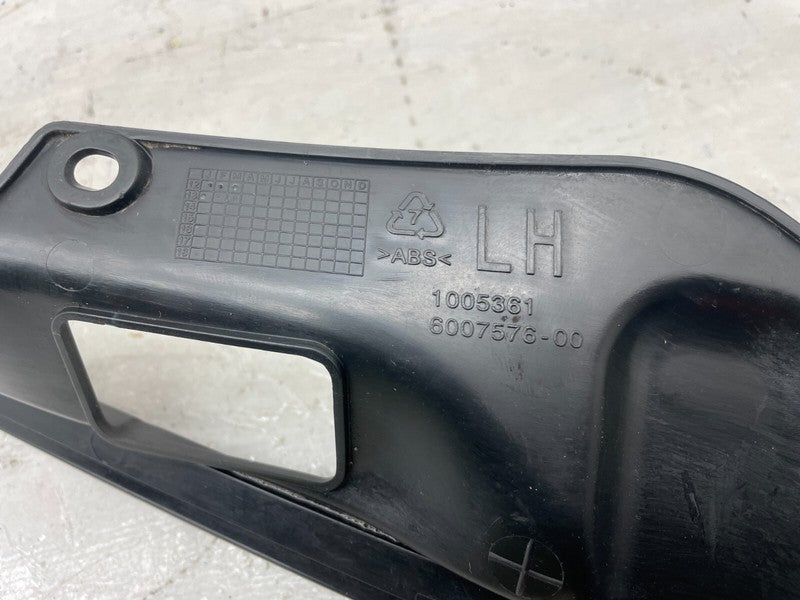 1005361 ⭕ 12-25 Model S Rear Left Tailgate Trunk Pinch Sensor Trim Molding LH 6007576-00