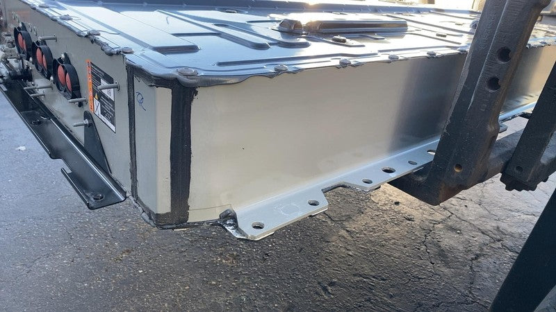 PT00057222 H 2022 2023 2024 Rivian R1S Large Battery Pack 141kWh Lithium HV Module Assembly