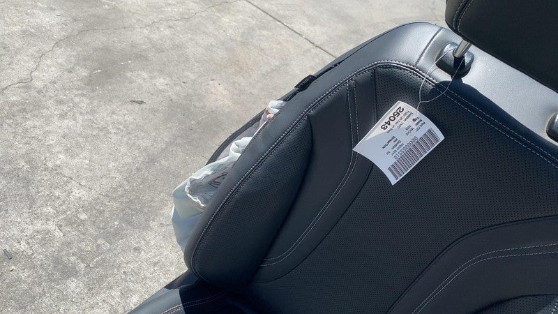 ⭕21-24 Ford Mustang Mach-E Front Passenger Side 1st Row Seat Leather Black Right