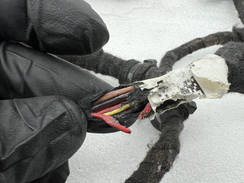 P11 J73400 ⭕ 2022-2024 Lucid Air Grand Touring Front Door Wiring Harness Right P11-J73400