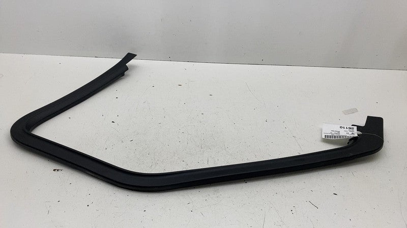 PT00001182-G ⭕ 2022-2025 Rivian R1S Front Right Side Door Interior Garnish Trim PT00001182-G