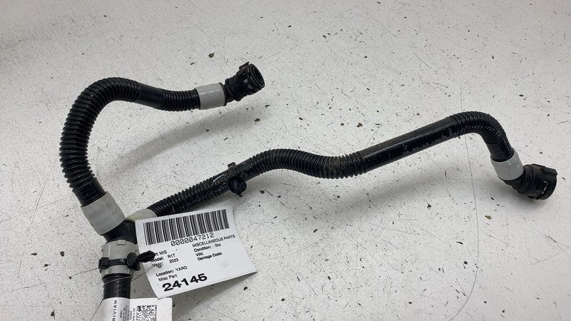 ⭕ 2022 2023 2024 Rivian R1T Coolant System Hose Cooling Pipe Tube Asse