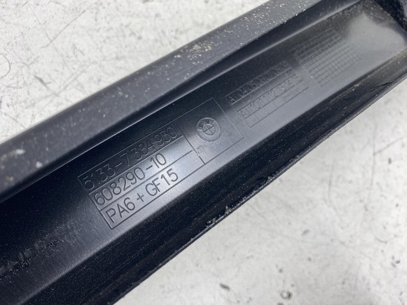 ⭕ 2017-2023 BMW 540i Front Right Door Window Frame Trim Cover RH OEM 5