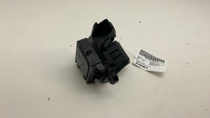 110864700D ⭕16-20 Model X Seven Pin Perpendicular Radar Sensor 7-Pin + Bracket 1108647-00-D