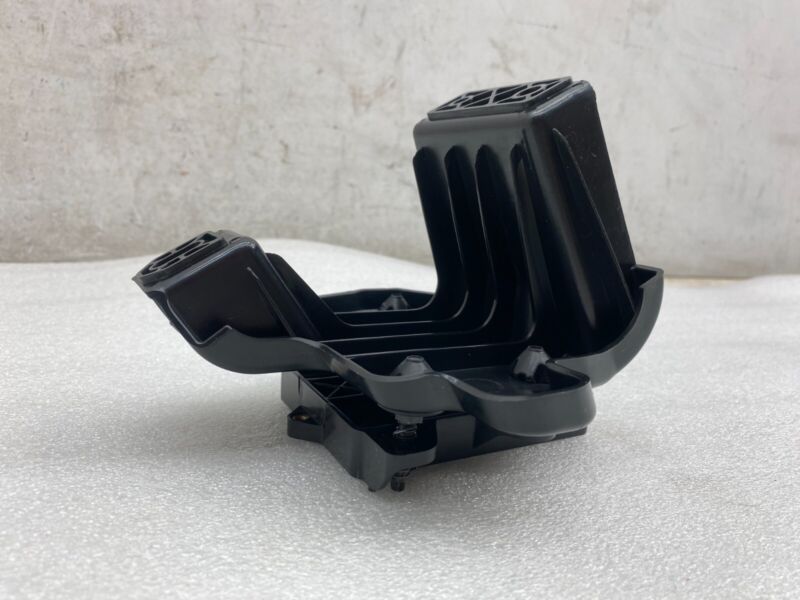 1128429 00 C 2016 2017 2018 2019 2020 Tesla Model X Rear Radar Sensor Bracket Support HW 2.5