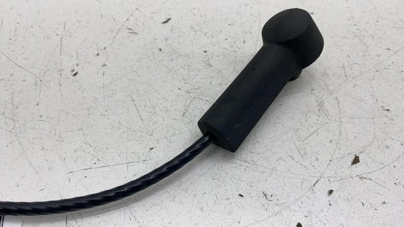 ⭕ 2025 Rivian R1S Lower Tailgate Support Cable Strap Assembly