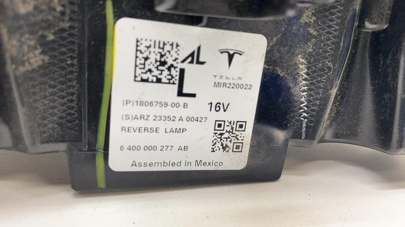 180675900B 2024 2025 Tesla Cybertruck Rear Driver Side Reverse LED Light Lamp Left LH OEM