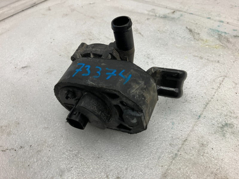 1057235 ⭕16-20 Tesla Model S MS Electric Auxiliary Coolant Water Pump w/ Bracket 1057235