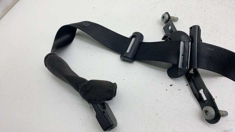 ⭕ 2017-2020 Maserati Levante Front Driver Side Seatbelt Black Left LH