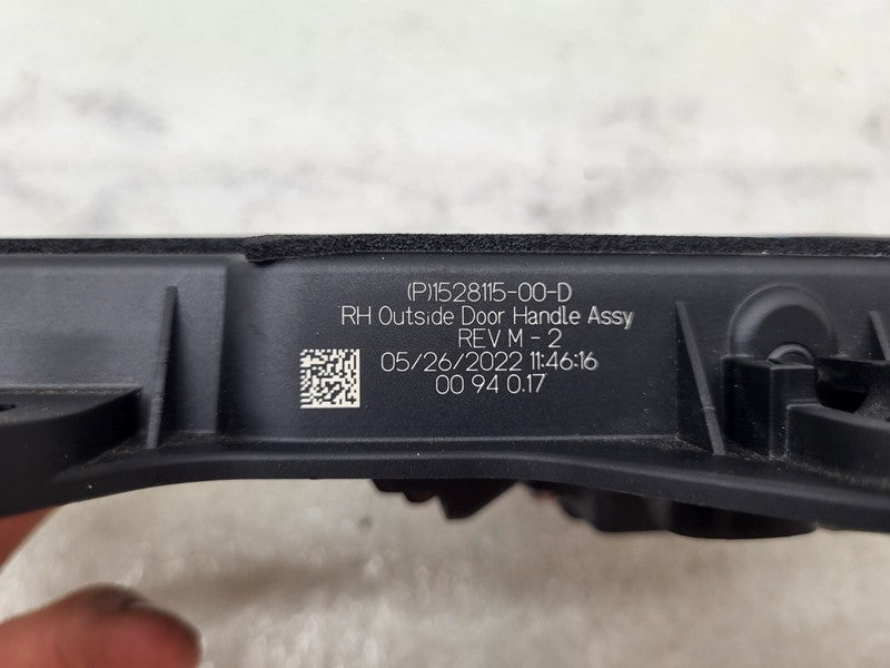 1528115 00 D ⭕2021-2023 Model 3 Front or Rear Right Exterior Outer Door Handle 1528115-00-D