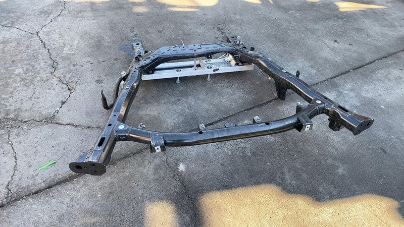 ⭕ 2017-2024 Chrysler Pacifica Front Undercarriage Subframe Crossmember Cradle