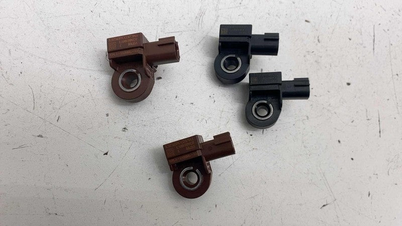 ⭕ 2014 Land Rover Range Rover Sport Impact Crash Control Sensor BJ32-1