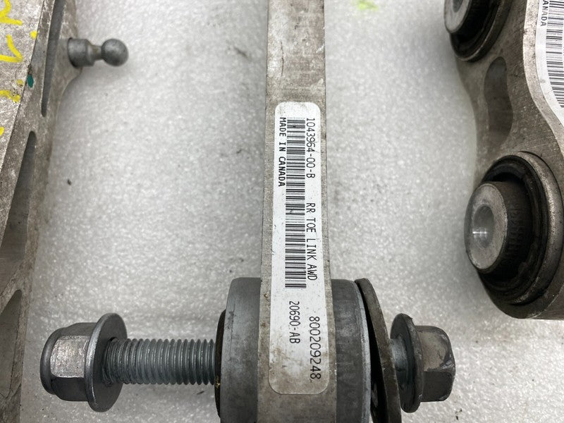 ⭕ 12-15 Tesla Model S Rear Left Spindle Knuckle Wheel Hub + Control Ar