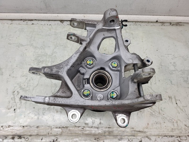 6007024 00 B 2012-2015 Tesla Model S Rear Passenger Spindle Knuckle w/ Wheel Hub Right RH RWD