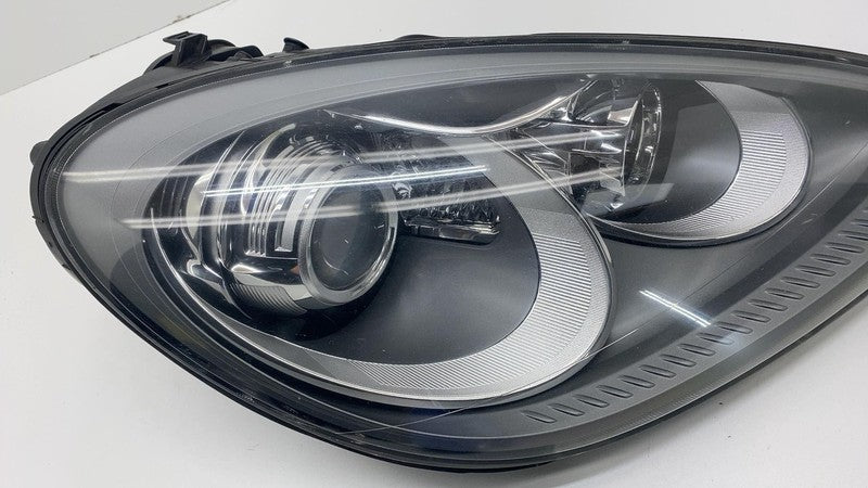 7P5 941 032 AN 2011-2014 Porsche Cayenne S Passenger Side Headlight Xenon HID Head Lamp Right