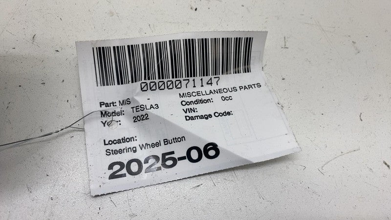 110155603C ⭕ 2017-2023 Tesla Model 3 Steering Wheel Trim w/ Control Function 1101556-03-C