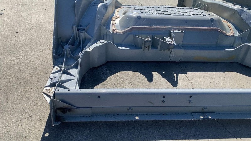 ⭕ 20-23 Tesla Model Y Rear Underbody Cast Rub Structural Assy (One-Pie