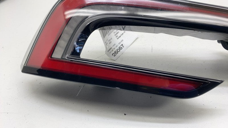 169149800F ⭕ 24-25 Model 3 Rear Driver Side Taillight Quarter Tail Lamp Left 1691498-00-F