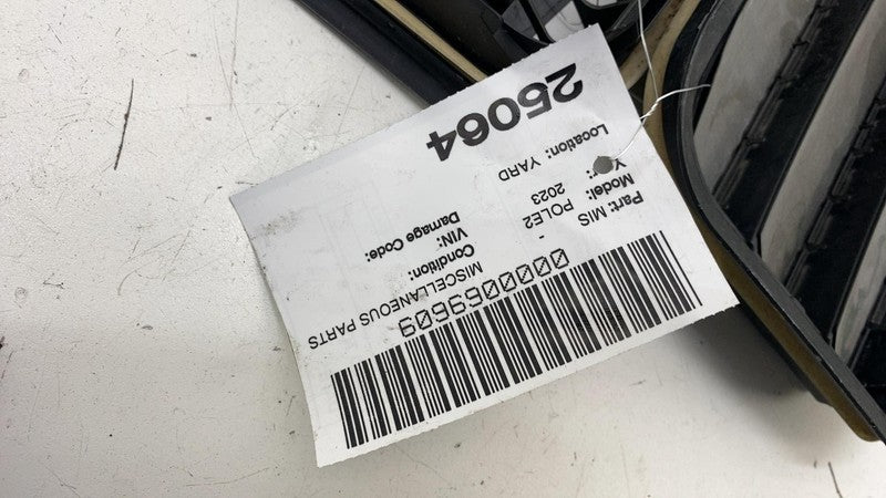 ⭕ 21-24 Polestar 2 Rear Left & Right Quarter Air Pressure Vent Grille