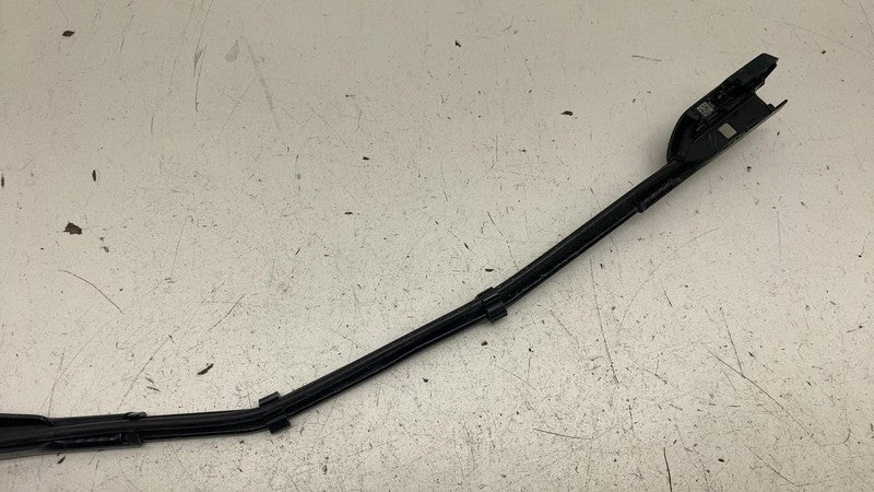 1878486-00-A ⭕ 24-25 Tesla Model 3 M3 Front Passenger Windshield Wiper Arm Right 1878486-00-A