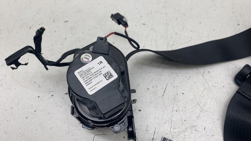 108127901F ⭕ 2017-2023 Tesla Model 3 Front Right 1st Row Seat Belt & Retractor 1081279-01-F