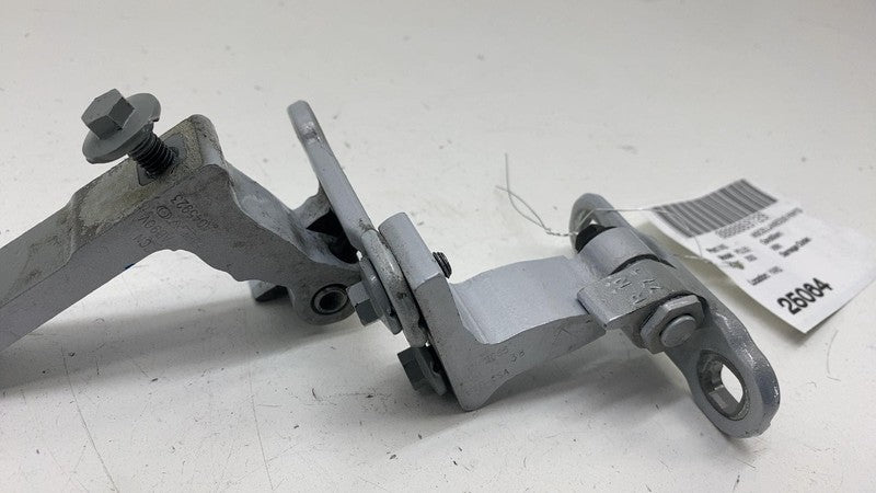 31662685 ⭕ 21-23 Polestar 2 Rear Passenger Side Right Door Hinge Upper & Lower 31662685