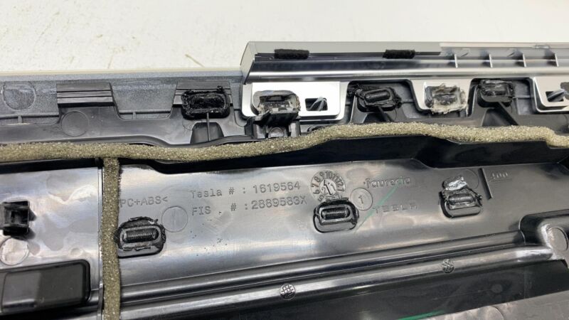 2017-2023 Tesla Model 3 Y Front Dashboard Decor Instrument Panel Trim Cover Assy