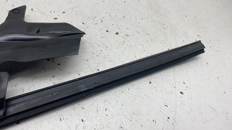 ⭕ 17-23 Model 3 Front Left Door A-Pillar Flag Glass Run Rubber Seal 10