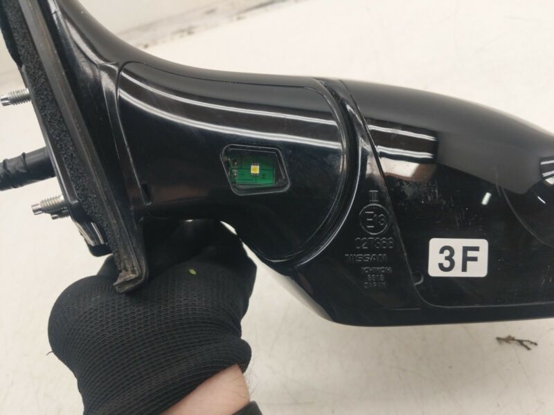 2008-2012 Infiniti EX35 Driver Side Power Door Mirror with Camera Left LH OEM