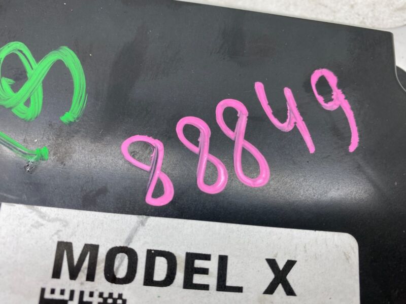 1037222-00-F 2016-2020 Tesla Model X Front Driver Side Door Controller Control Module Left LH
