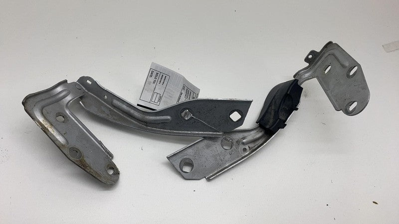 7P5823302C 2011-2014 Porsche Cayenne Front Left & Right Bonnet Hood Hinge Closure Assist