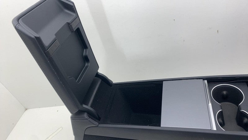 ⭕ 24-25 Tesla Model 3 Front Center Console Armrest & Storage Compartment GEN 3