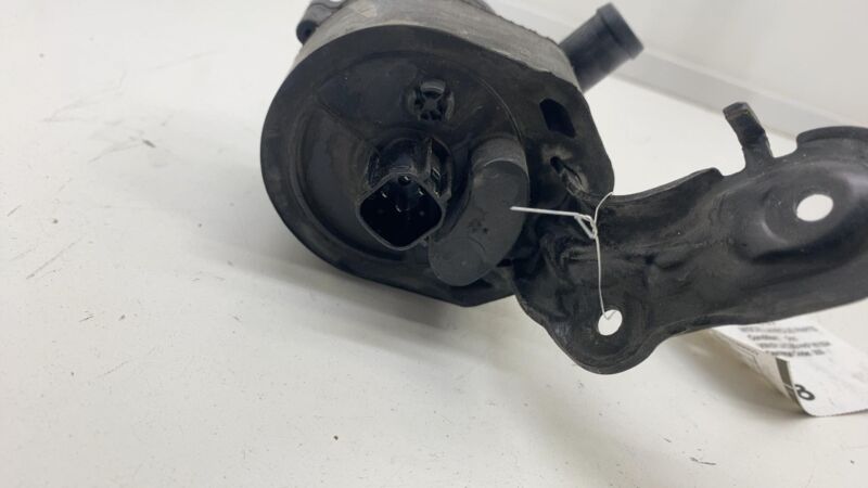 Does not apply 2016-2020 Tesla Model X MX Cooling System Auxiliary Coolant Water Pump Assembly