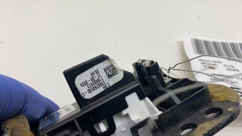 C100740253 C ⭕ 2025 Rivian R1S Rear Right 3rd Row Overhead Roof Dome Lamp Courtesy Light