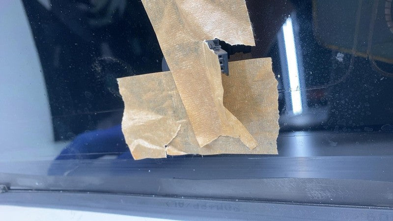 1472925-00-A 17-20 Model 3 Rear Trunk Panoramic Backlite Roof Glass Back Section 1472925-00-A