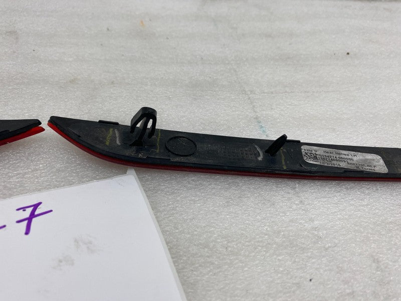 ⭕12-20 Model S Rear Left & Right Bumper Lamp Reflector 6007705-00-C/60