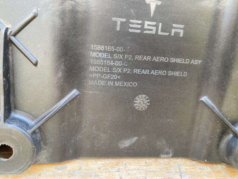 158816500D ⭕ 21-23 Model S X Rear Underbody Lower Diffuser Aero Splash Shield 1588165-00-D