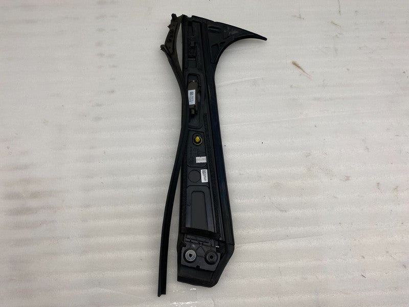 109231198F ⭕ 16-20 Tesla Model X Left B-Pillar Applique Trim Molding w/ Camera 1092311-98-F