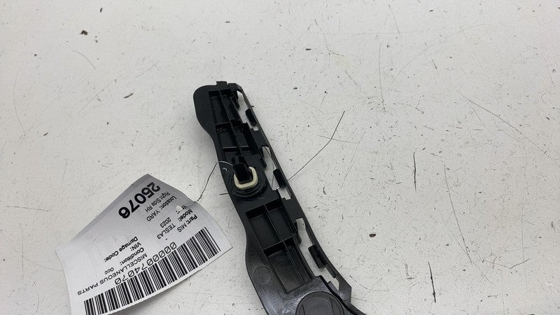 ⭕ 17-23 Model 3 Rear Left Bumper Support Retainer Wing Bracket LH 1083