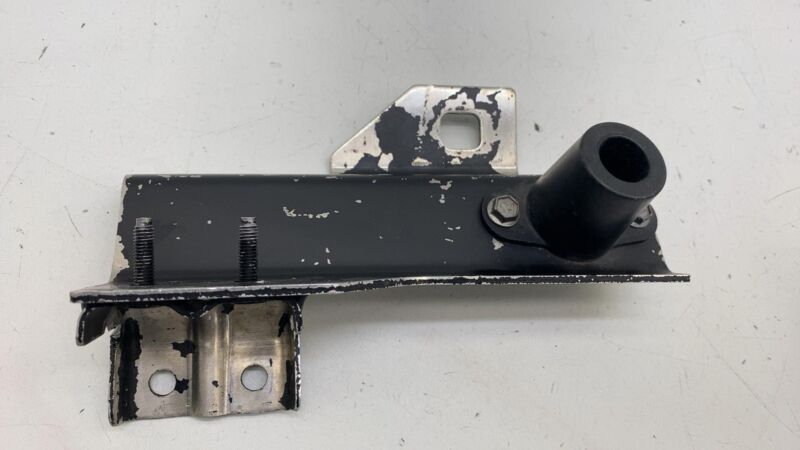Does not apply 2016-2020 Tesla Model X MX Front Left & Right Bumper Reinforcement Ankle Catcher