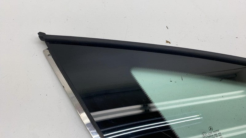 18519629 ⭕ 2022 EQS 450+ V297 Rear Driver Side Quarter Fixed Door Window Glass Left LH