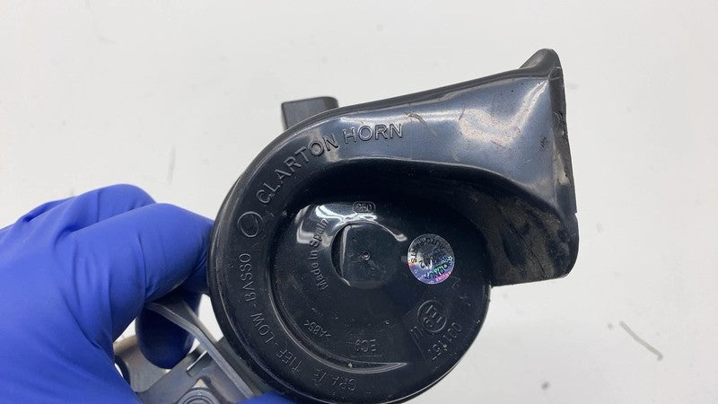 9Y0.951.186.C ⭕ 2019-2024 Porsche Cayenne Front Right Low Note Tone Signal Horn OEM 9Y0951221B