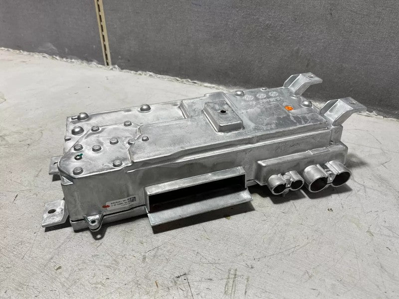 104868000A ⭕ 12-15 Model S Rear 1-Phase High Voltage Junction Box Dual Motor 1048680-00-A