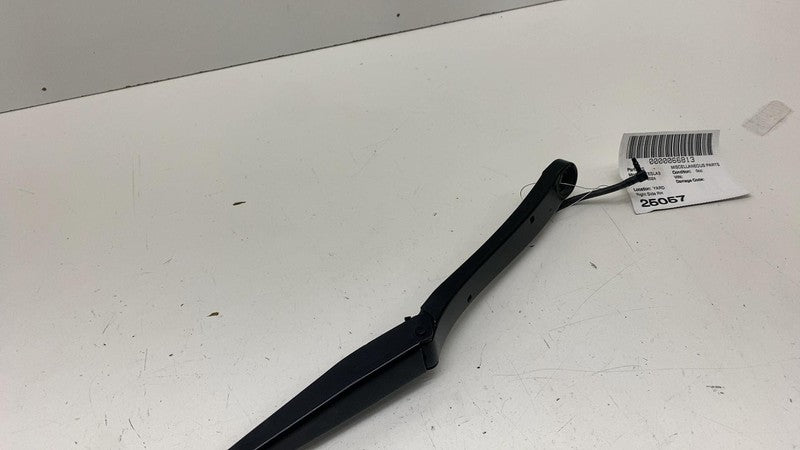 97036203 ⭕ 24-25 Tesla Model 3 M3 Front Passenger Side Windshield Wiper Arm & Blade Right