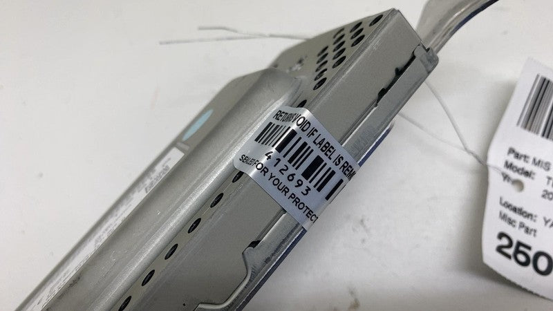 107974900D ⭕ 2017-2023 Tesla Model 3 Harman Becker Radio FM/HD Receiver Module 1079749-00-D
