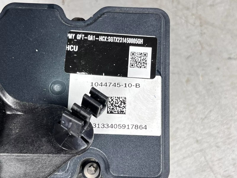 104474510B ⭕ 20-23 Tesla Model Y Anti-Lock Brake System ABS Pump Module Unit 1044745-10-B